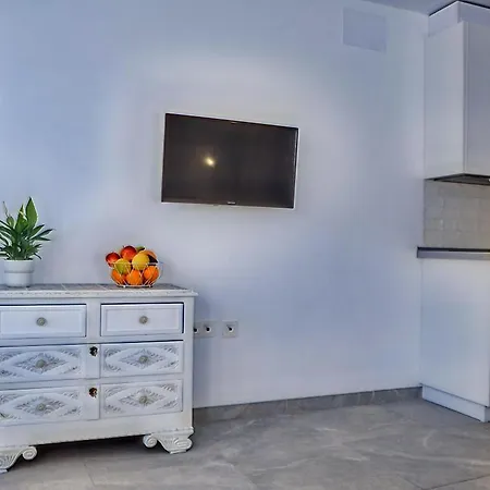 Apartment In Conil Near Stunning Beaches *