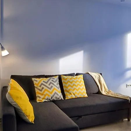 Apartment Cosy With Balcony *